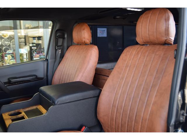 ハイエースバン スーパーGL ダークプライムII ローダウン ベッドキット 車中泊 フロントスポイラー ESSEX17インチアルミ フローティングナビ 10.1型後席モニター LEDヘッドライト LEDテールランプ バックカメラ付き防眩ミラー(29枚目)