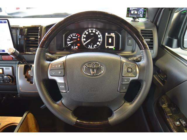 ハイエースバン スーパーGL ダークプライムII ローダウン ベッドキット 車中泊 フロントスポイラー ESSEX17インチアルミ フローティングナビ 10.1型後席モニター LEDヘッドライト LEDテールランプ バックカメラ付き防眩ミラー(32枚目)