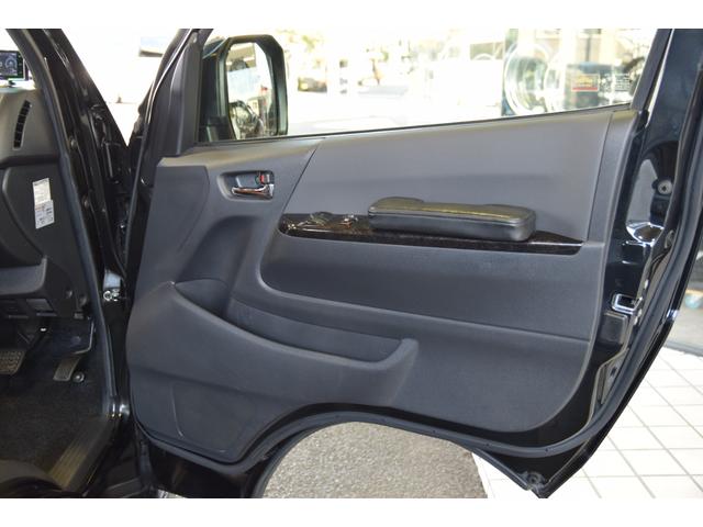 ハイエースバン スーパーGL ダークプライムII ローダウン ベッドキット 車中泊 フロントスポイラー ESSEX17インチアルミ フローティングナビ 10.1型後席モニター LEDヘッドライト LEDテールランプ バックカメラ付き防眩ミラー(52枚目)