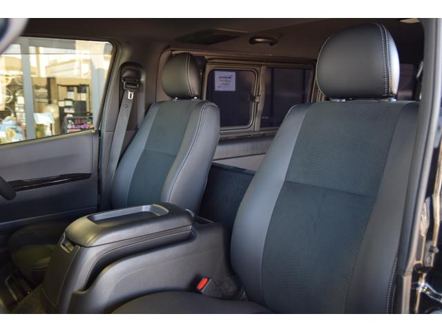 ハイエースバン スーパーGL ダークプライムII オフロードスタイル ETC 全周囲カメラ ナビ クリアランスソナー レーンアシスト 衝突被害軽減システム 両側スライドドア オートマチックハイビーム スマートキー 電動格納ミラー AT アルミホイール(28枚目)