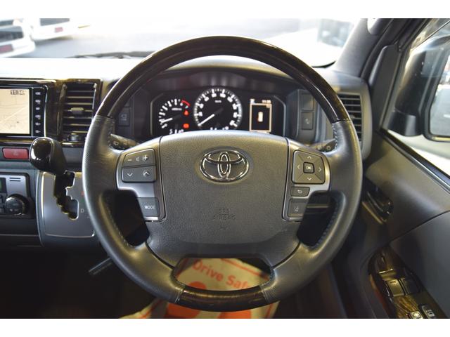 ハイエースバン スーパーGL ダークプライムII オフロードスタイル ETC 全周囲カメラ ナビ クリアランスソナー レーンアシスト 衝突被害軽減システム 両側スライドドア オートマチックハイビーム スマートキー 電動格納ミラー AT アルミホイール(31枚目)