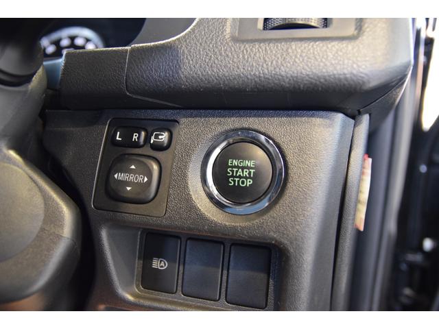 ハイエースバン スーパーGL ダークプライムII オフロードスタイル ETC 全周囲カメラ ナビ クリアランスソナー レーンアシスト 衝突被害軽減システム 両側スライドドア オートマチックハイビーム スマートキー 電動格納ミラー AT アルミホイール(40枚目)