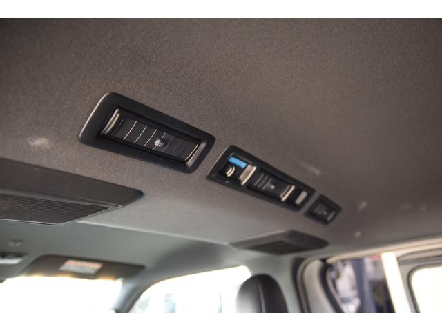 ハイエースバン スーパーGL ダークプライムII オフロードスタイル ETC 全周囲カメラ ナビ クリアランスソナー レーンアシスト 衝突被害軽減システム 両側スライドドア オートマチックハイビーム スマートキー 電動格納ミラー AT アルミホイール(46枚目)