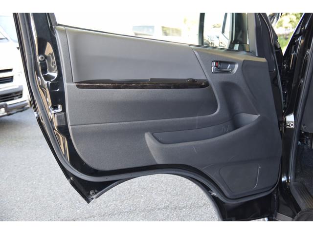 ハイエースバン スーパーGL ダークプライムII オフロードスタイル ETC 全周囲カメラ ナビ クリアランスソナー レーンアシスト 衝突被害軽減システム 両側スライドドア オートマチックハイビーム スマートキー 電動格納ミラー AT アルミホイール(48枚目)