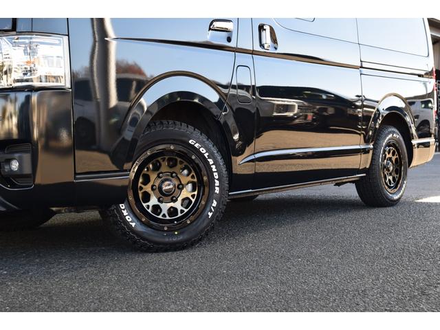 ハイエースバン スーパーGL ダークプライムII オフロードスタイル ETC 全周囲カメラ ナビ クリアランスソナー レーンアシスト 衝突被害軽減システム 両側スライドドア オートマチックハイビーム スマートキー 電動格納ミラー AT アルミホイール(61枚目)