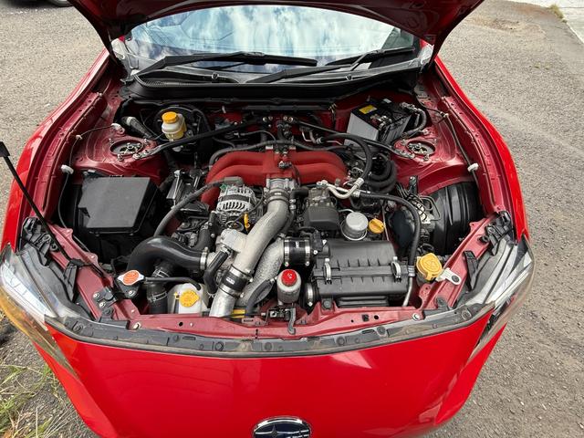 ＢＲＺ ＧＴ　ＨＫＳスーパーチャージャー　ＨＫＳマフラー　ブレンボキャリパー　車高調　クルーズコントロール　純正ストラーダナビ　スポーツシート　シートヒーター　オートエアコン　ＥＴＣ（17枚目）