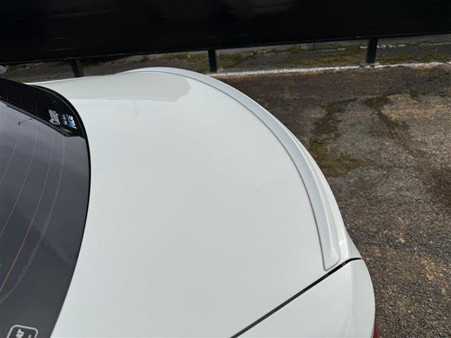 １シリーズ １３５ｉ　ＤＭＥチューン済　サンルーフ　ＲＥＣＡＲＯセミバケ　ＲＡＹＳ　ＴＥ３７（１８インチＡＷ）ワンオフマフラー（純正マフラー有）ＳＴＡＣＫ３連メーター　社外Ｆリップリアディフューザー　ＡＲＣタワーバー（20枚目）