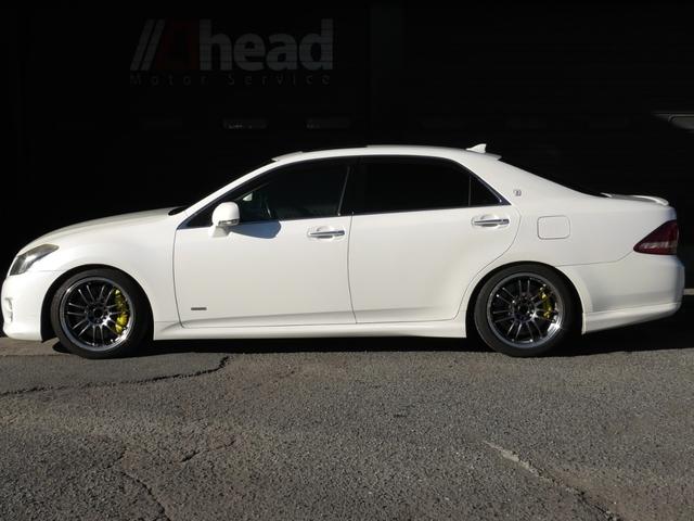 クラウン ３．５アスリート　＋Ｍ　スーパーチャージャー　ブレンボキャリパー　ＲＡＹＳ　ＲＥ３０　車高調　フジツボマフラー装着（4枚目）