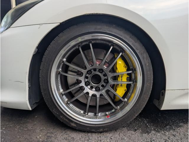 クラウン ３．５アスリート　＋Ｍ　スーパーチャージャー　ブレンボキャリパー　ＲＡＹＳ　ＲＥ３０　車高調　フジツボマフラー装着（10枚目）