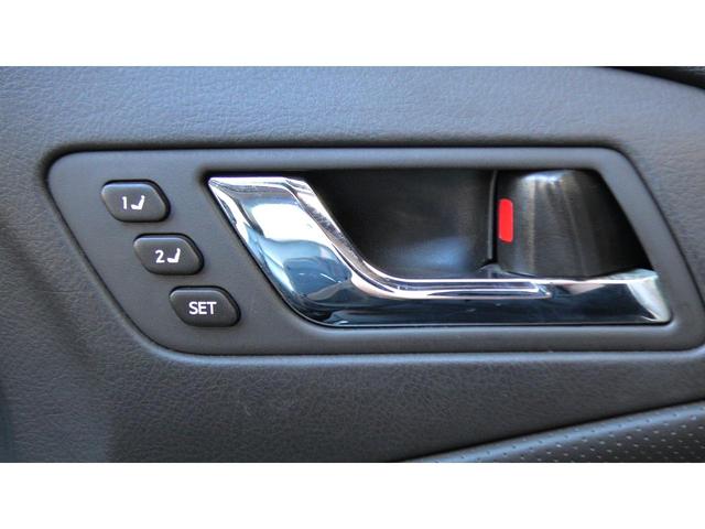 クラウン ３．５アスリート　＋Ｍ　スーパーチャージャー　ブレンボキャリパー　ＲＡＹＳ　ＲＥ３０　車高調　フジツボマフラー装着（30枚目）