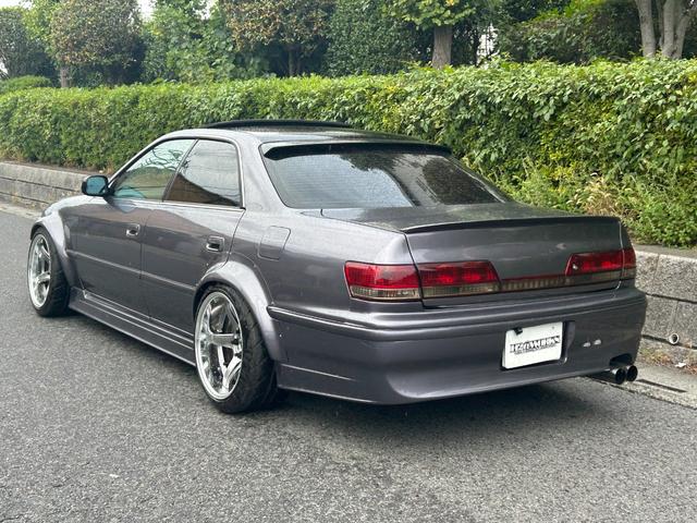 マークII ツアラーV サンルーフ MT載せ替え公認 フルデュアルマフラー 機械式LSD 社外強化クラッチ インタークーラー WORK T5R18インチ トラストプロフェックブーストコントローラー 前後V1フェンダー(2枚目)