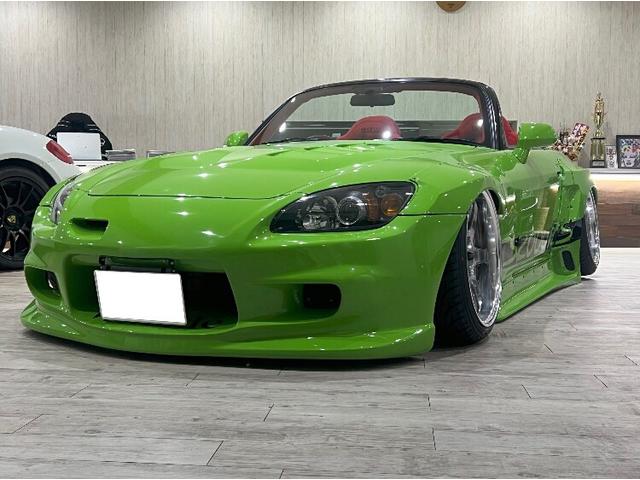 Ｓ２０００ ／２．０　／ＩＤＥＡＬエアサス／内装フル張替／ロケバニオーバーフェンダーＩＮＧＳエアロ（2枚目）