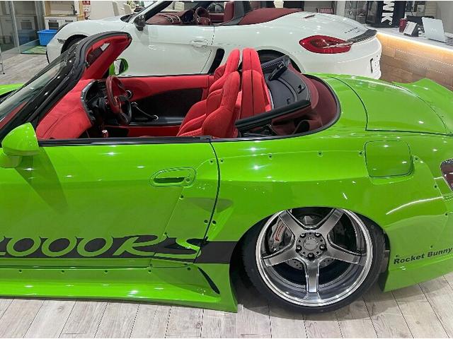 Ｓ２０００ ／２．０　／ＩＤＥＡＬエアサス／内装フル張替／ロケバニオーバーフェンダーＩＮＧＳエアロ（26枚目）