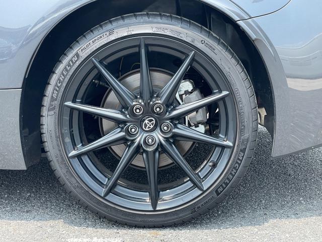 ＧＲ８６ ＲＺ　ワンオーナー　６速ＭＴ　ＫＥＮＷＯＯＤナビ　ＤＴＶ　ＥＴＣ　バックカメラ　純正シフトノブ　ＬＥＤヘッドライト　プッシュスタート　ハーフレザーシート　シートヒーター　純正マフラー　純正１８インチＡＷ（64枚目）