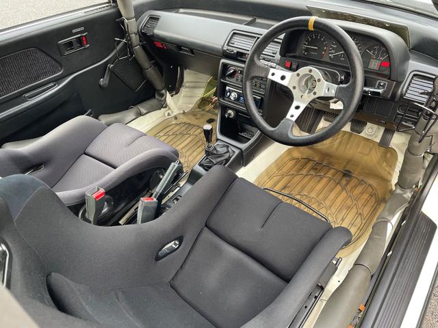 シビック ＳｉＲ　５速ＭＴ　Ｂ１６Ａエンジン　ＢＲＩＤＥフルバケットシート　１２点式ロールケージ　ゼロファイター車高調　５ＺＩＧＥＮエキマニ　バーディークラブＳＰＥＣ２マフラー　ＥＮＫＥＩ１５インチアルミホ―イル（4枚目）