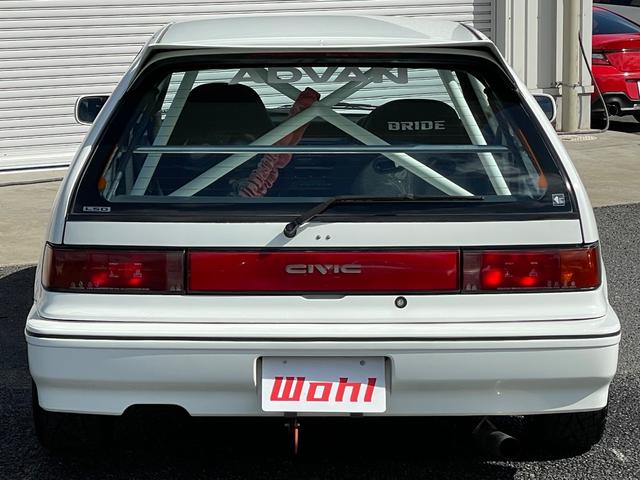 シビック ＳｉＲ　５速ＭＴ　Ｂ１６Ａエンジン　ＢＲＩＤＥフルバケットシート　１２点式ロールケージ　ゼロファイター車高調　５ＺＩＧＥＮエキマニ　バーディークラブＳＰＥＣ２マフラー　ＥＮＫＥＩ１５インチアルミホ―イル（9枚目）