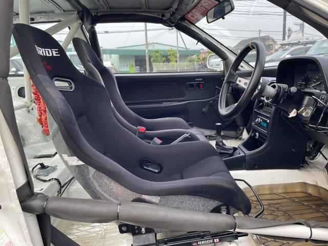 シビック ＳｉＲ　５速ＭＴ　Ｂ１６Ａエンジン　ＢＲＩＤＥフルバケットシート　１２点式ロールケージ　ゼロファイター車高調　５ＺＩＧＥＮエキマニ　バーディークラブＳＰＥＣ２マフラー　ＥＮＫＥＩ１５インチアルミホ―イル（14枚目）