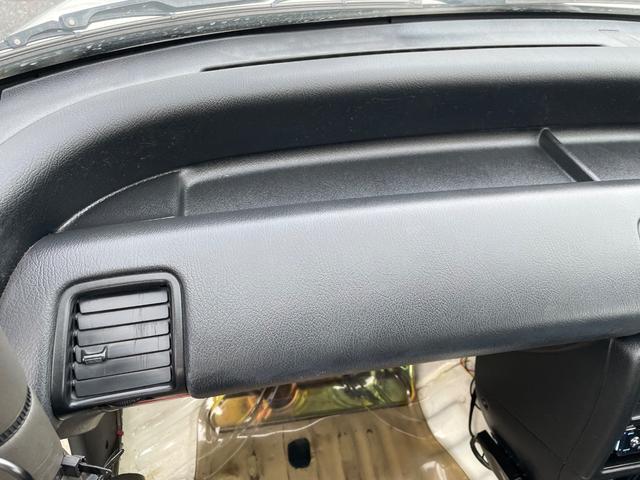 シビック ＳｉＲ　５速ＭＴ　Ｂ１６Ａエンジン　ＢＲＩＤＥフルバケットシート　１２点式ロールケージ　ゼロファイター車高調　５ＺＩＧＥＮエキマニ　バーディークラブＳＰＥＣ２マフラー　ＥＮＫＥＩ１５インチアルミホ―イル（27枚目）