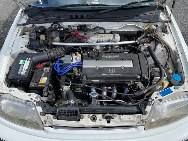 シビック ＳｉＲ　５速ＭＴ　Ｂ１６Ａエンジン　ＢＲＩＤＥフルバケットシート　１２点式ロールケージ　ゼロファイター車高調　５ＺＩＧＥＮエキマニ　バーディークラブＳＰＥＣ２マフラー　ＥＮＫＥＩ１５インチアルミホ―イル（45枚目）