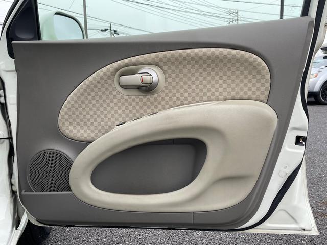 マーチ １２Ｓ　ワンオーナー　５速ＭＴ　純正オーディオ　ＣＤ　エアコン　パワーウィンドウ　ハロゲンヘッドライト　純正マフラー　純正１４インチスチールホイール（16枚目）