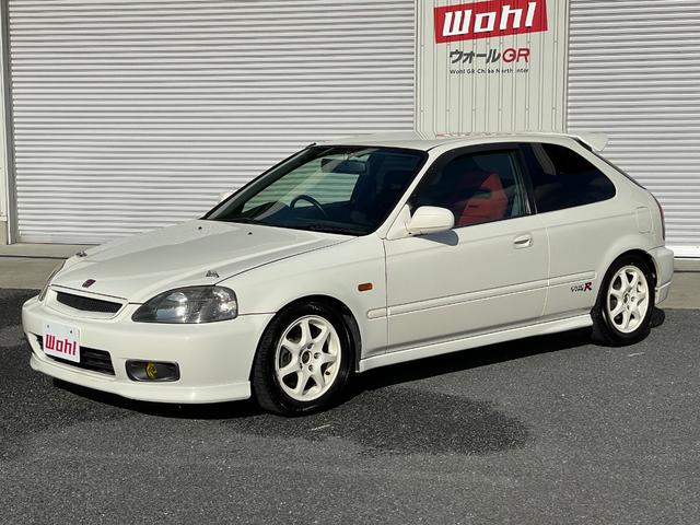 シビック タイプＲ　Ｘ　５速ＭＴ　ＶＴＥＣエンジン　ＥＴＣ　運転席ＢＲＩＤＥフルバケットシート　純正ＯＰフロントフォグランプ　ビルシュタイン車高調　フジツボマフラー　バリスカーボンボンネット　純正１５インチアルミホイール（25枚目）