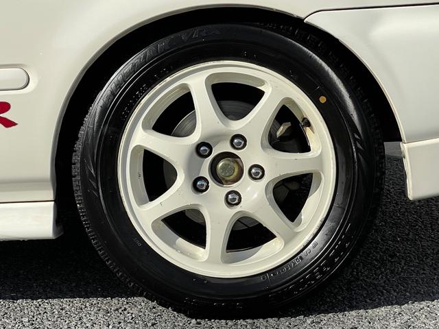 シビック タイプＲ　Ｘ　５速ＭＴ　ＶＴＥＣエンジン　ＥＴＣ　運転席ＢＲＩＤＥフルバケットシート　純正ＯＰフロントフォグランプ　ビルシュタイン車高調　フジツボマフラー　バリスカーボンボンネット　純正１５インチアルミホイール（50枚目）