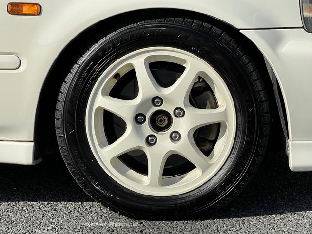 シビック タイプＲ　Ｘ　５速ＭＴ　ＶＴＥＣエンジン　ＥＴＣ　運転席ＢＲＩＤＥフルバケットシート　純正ＯＰフロントフォグランプ　ビルシュタイン車高調　フジツボマフラー　バリスカーボンボンネット　純正１５インチアルミホイール（52枚目）