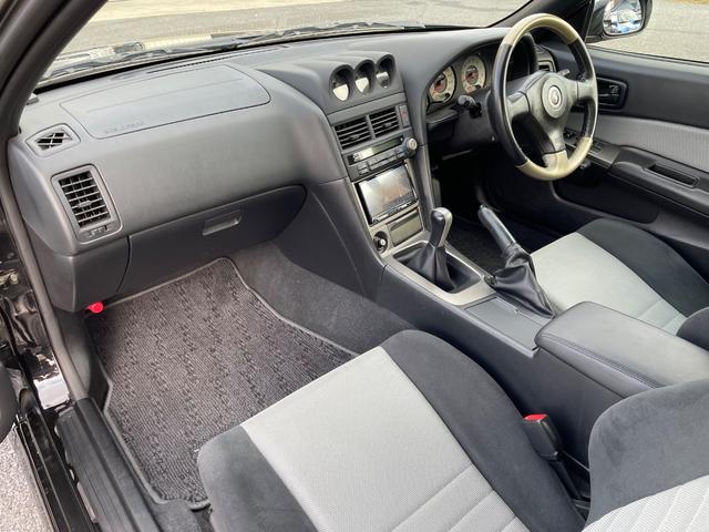 NISSAN SKYLINE 25GT TURBO