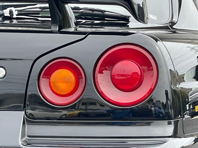 NISSAN SKYLINE 25GT TURBO