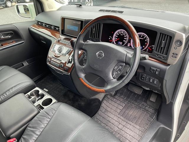 エルグランド ３５０ハイウェイＳブラックレザアーバンセレＶ（4枚目）