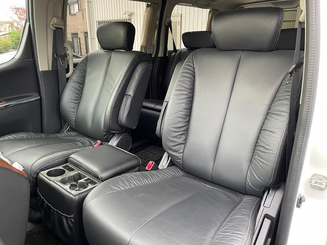 エルグランド ３５０ハイウェイＳブラックレザアーバンセレＶ（13枚目）