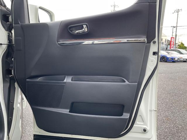 エルグランド ３５０ハイウェイＳブラックレザアーバンセレＶ（16枚目）