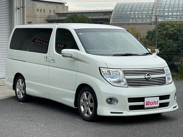 エルグランド ３５０ハイウェイＳブラックレザアーバンセレＶ（18枚目）