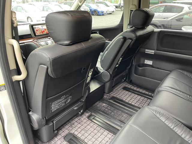 エルグランド ３５０ハイウェイＳブラックレザアーバンセレＶ（23枚目）