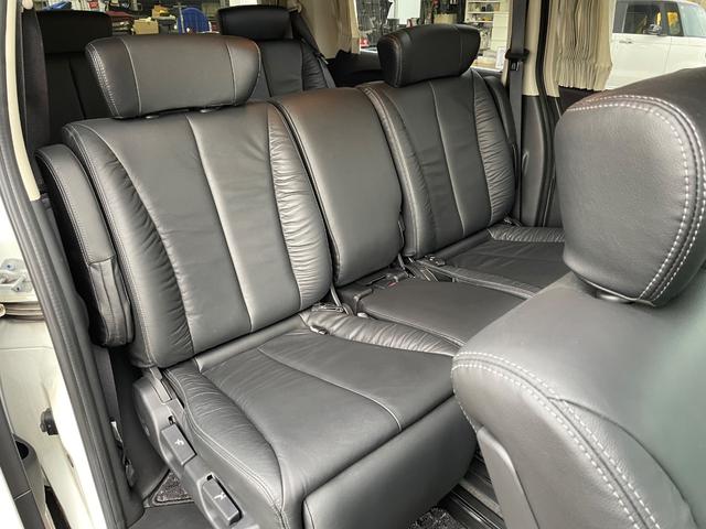 エルグランド ３５０ハイウェイＳブラックレザアーバンセレＶ（24枚目）