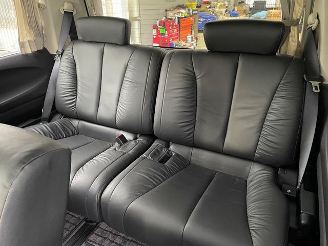 エルグランド ３５０ハイウェイＳブラックレザアーバンセレＶ（29枚目）