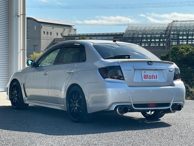 インプレッサ WRX STI Aライン 4WD ターボ パナソニックナビ DTV ETC プッシュスタート パドルシフト ハーフレザーシート STIトランクスポイラー ヴァレンティスモークテール ガナドールマフラー WORK19インチAW(11枚目)