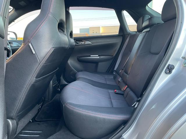 インプレッサ WRX STI Aライン 4WD ターボ パナソニックナビ DTV ETC プッシュスタート パドルシフト ハーフレザーシート STIトランクスポイラー ヴァレンティスモークテール ガナドールマフラー WORK19インチAW(27枚目)