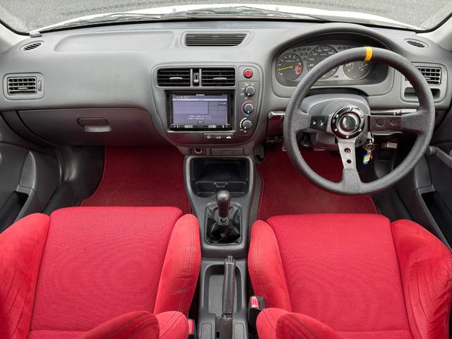 シビック タイプＲ　５速ＭＴ　ＶＴＥＣエンジン　カロッツェリアナビ　ＥＴＣ　ＲＥＣＡＲＯセミバケットシート　ＥＮＤＬＥＳＳ車高調　　社外ＬＳＤ　ＳＰＯＯＮマフラー　社外エキマニ　純正１５インチアルミホイール（2枚目）