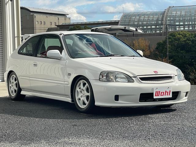 シビック タイプＲ　５速ＭＴ　ＶＴＥＣエンジン　カロッツェリアナビ　ＥＴＣ　ＲＥＣＡＲＯセミバケットシート　ＥＮＤＬＥＳＳ車高調　　社外ＬＳＤ　ＳＰＯＯＮマフラー　社外エキマニ　純正１５インチアルミホイール（10枚目）