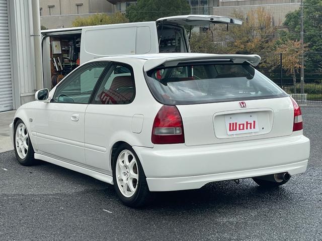 シビック タイプＲ　５速ＭＴ　ＶＴＥＣエンジン　カロッツェリアナビ　ＥＴＣ　ＲＥＣＡＲＯセミバケットシート　ＥＮＤＬＥＳＳ車高調　　社外ＬＳＤ　ＳＰＯＯＮマフラー　社外エキマニ　純正１５インチアルミホイール（19枚目）