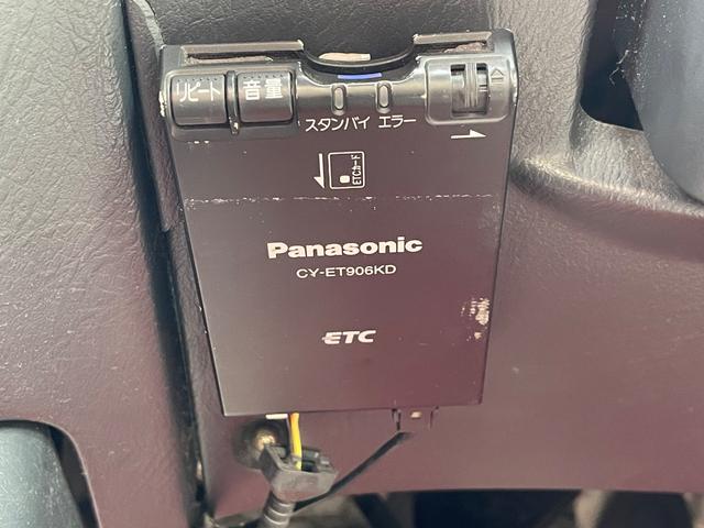 シビック タイプＲ　５速ＭＴ　ＶＴＥＣエンジン　カロッツェリアナビ　ＥＴＣ　ＲＥＣＡＲＯセミバケットシート　ＥＮＤＬＥＳＳ車高調　　社外ＬＳＤ　ＳＰＯＯＮマフラー　社外エキマニ　純正１５インチアルミホイール（39枚目）