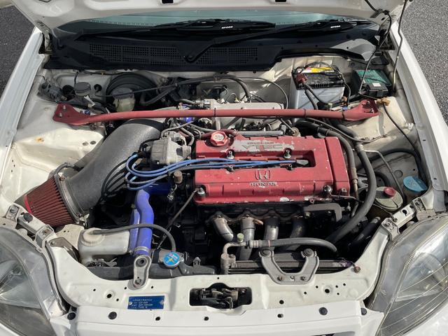 シビック タイプＲ　５速ＭＴ　ＶＴＥＣエンジン　カロッツェリアナビ　ＥＴＣ　ＲＥＣＡＲＯセミバケットシート　ＥＮＤＬＥＳＳ車高調　　社外ＬＳＤ　ＳＰＯＯＮマフラー　社外エキマニ　純正１５インチアルミホイール（50枚目）