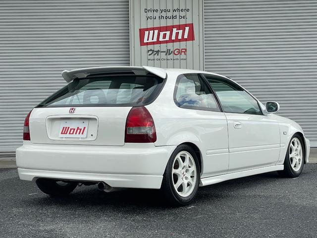 シビック タイプＲ　５速ＭＴ　ＶＴＥＣエンジン　カロッツェリアナビ　ＥＴＣ　ＲＥＣＡＲＯセミバケットシート　ＥＮＤＬＥＳＳ車高調　　社外ＬＳＤ　ＳＰＯＯＮマフラー　社外エキマニ　純正１５インチアルミホイール（51枚目）