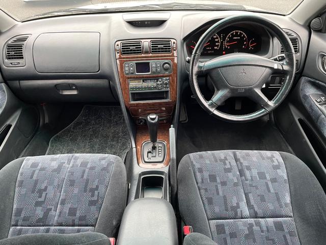 レグナム ＶＲ－４タイプＳ　Ｖ６ツインターボ　４ＷＤ　純正オーディオ　ＥＴＣ　電動格納ミラー　パワーウィンドウ　サンルーフ　ルーフレール　純正タワーバー　フロントフォグ　純正マフラー　純正１６インチアルミホイール（2枚目）