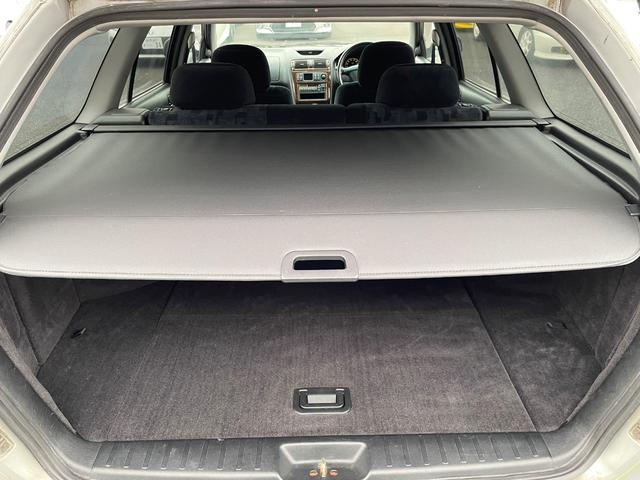 レグナム ＶＲ－４タイプＳ　Ｖ６ツインターボ　４ＷＤ　純正オーディオ　ＥＴＣ　電動格納ミラー　パワーウィンドウ　サンルーフ　ルーフレール　純正タワーバー　フロントフォグ　純正マフラー　純正１６インチアルミホイール（30枚目）