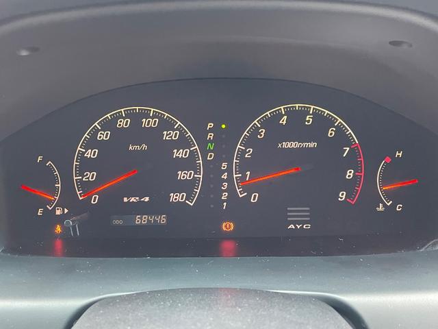 レグナム ＶＲ－４タイプＳ　Ｖ６ツインターボ　４ＷＤ　純正オーディオ　ＥＴＣ　電動格納ミラー　パワーウィンドウ　サンルーフ　ルーフレール　純正タワーバー　フロントフォグ　純正マフラー　純正１６インチアルミホイール（37枚目）