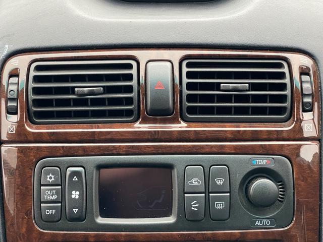 レグナム ＶＲ－４タイプＳ　Ｖ６ツインターボ　４ＷＤ　純正オーディオ　ＥＴＣ　電動格納ミラー　パワーウィンドウ　サンルーフ　ルーフレール　純正タワーバー　フロントフォグ　純正マフラー　純正１６インチアルミホイール（41枚目）