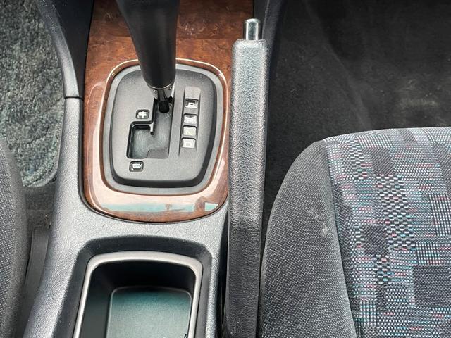 レグナム ＶＲ－４タイプＳ　Ｖ６ツインターボ　４ＷＤ　純正オーディオ　ＥＴＣ　電動格納ミラー　パワーウィンドウ　サンルーフ　ルーフレール　純正タワーバー　フロントフォグ　純正マフラー　純正１６インチアルミホイール（44枚目）