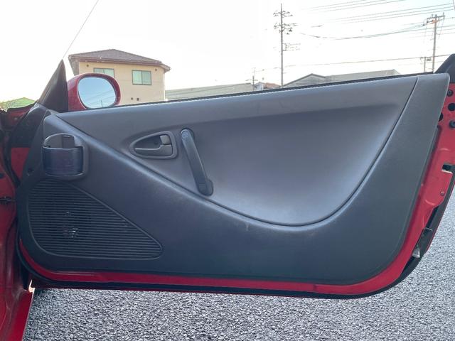 ビート ベースグレード 5速MT カロッツェリアナビ CD DVD ETC カロッツェリアスピーカー 運転席RECAROセミバケットシート 社外ステアリング 社外車高調 レーシングスパルコ13インチアルミホイール(16枚目)